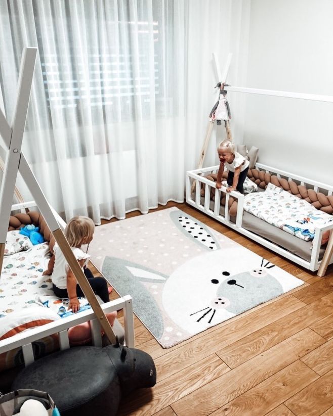 Děkujeme za krásnou fotku 😍 @eli_nevrkla a přejeme holčičkám @dvojicky_mia_zoe mnoho krásných okamžiků, nejen v...